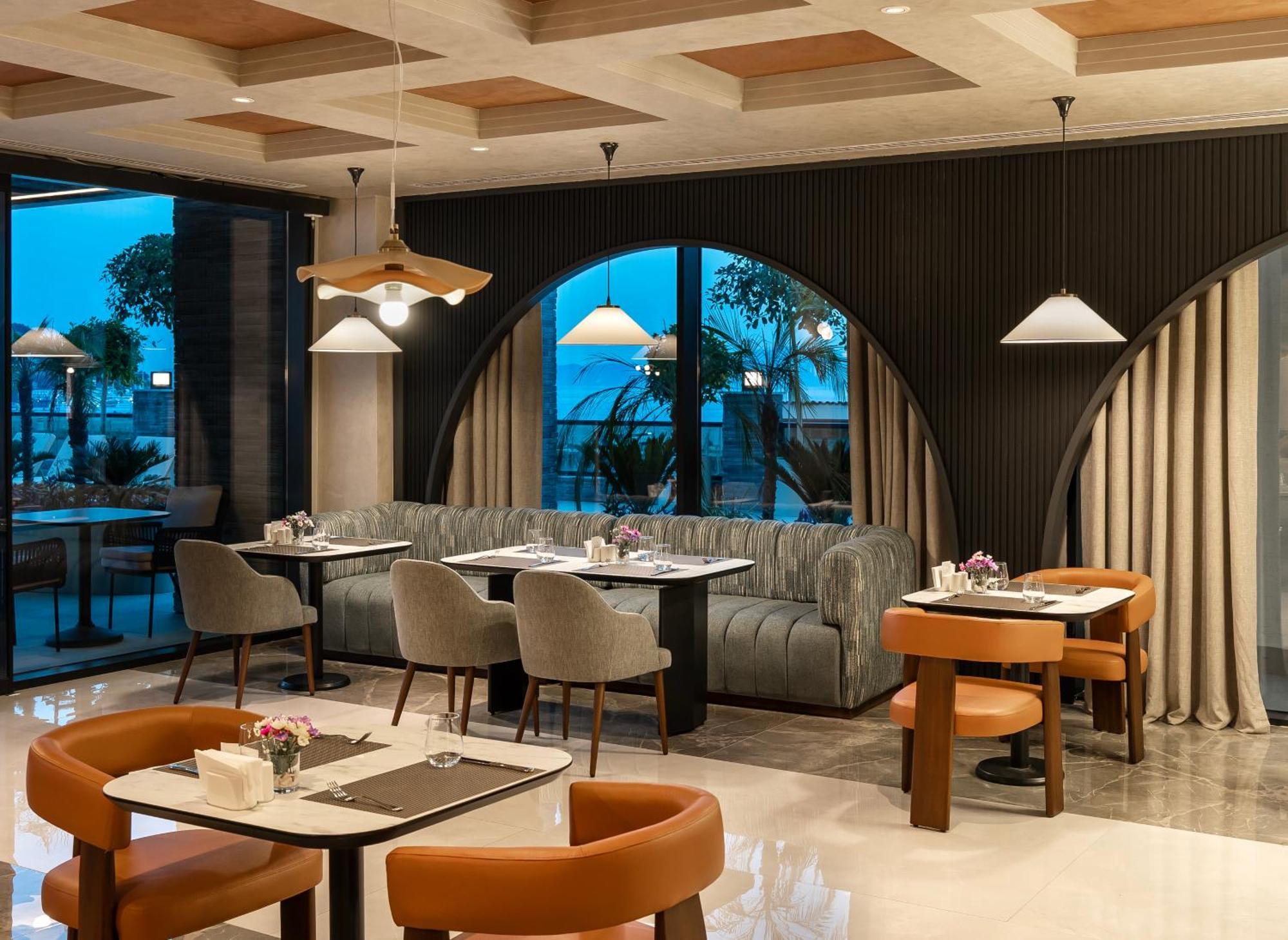 Elite World Kusadasi Exterior photo